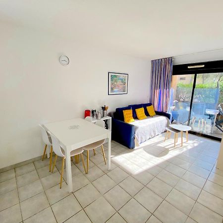 Appartement Avec Piscine A 5Min De La Plage Sanary-sur-Mer Exterior photo